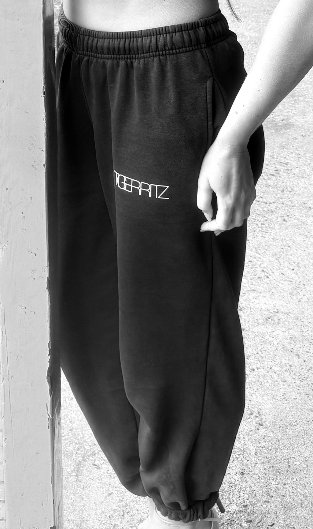RITZY JOGGER
